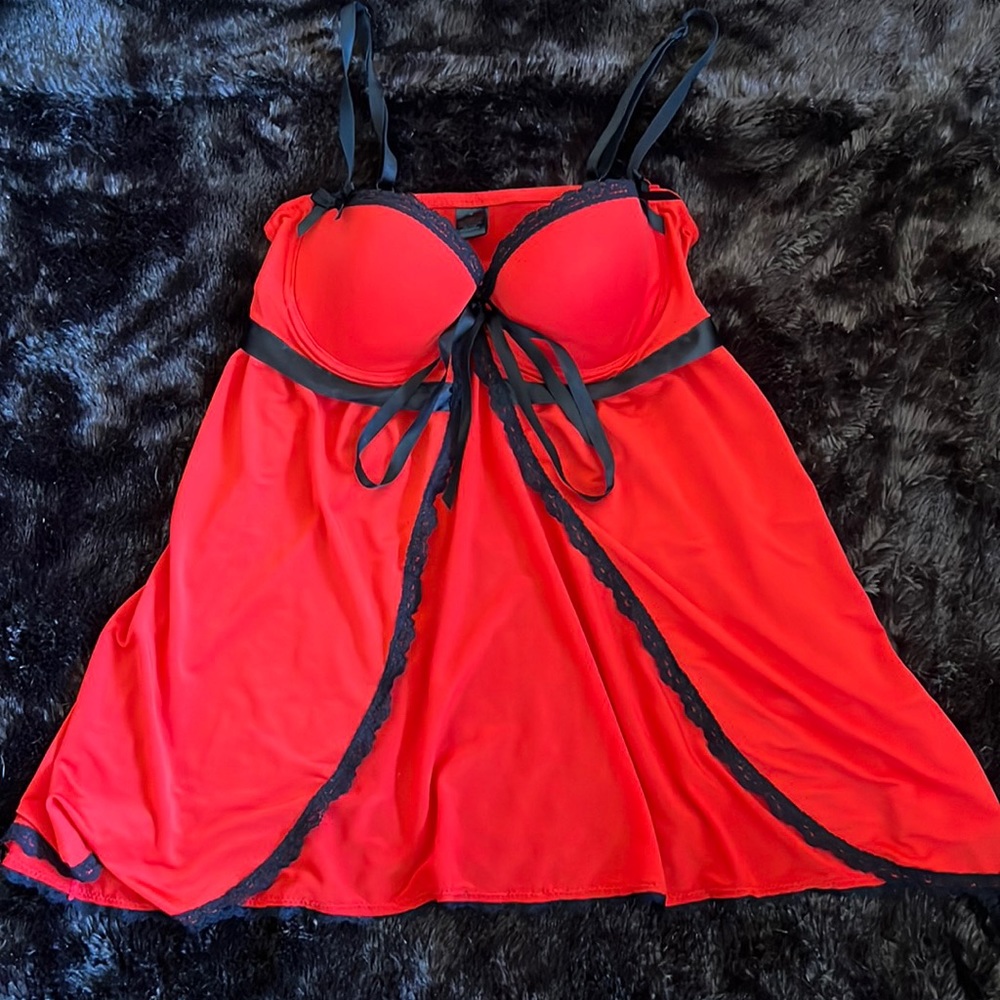 NWOT Christmas/Valentine’s Lingerie Top